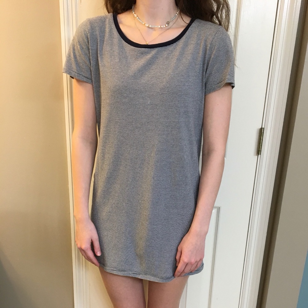 Forever 21 T-shirt dress blue white stripes medium great summer lightweight